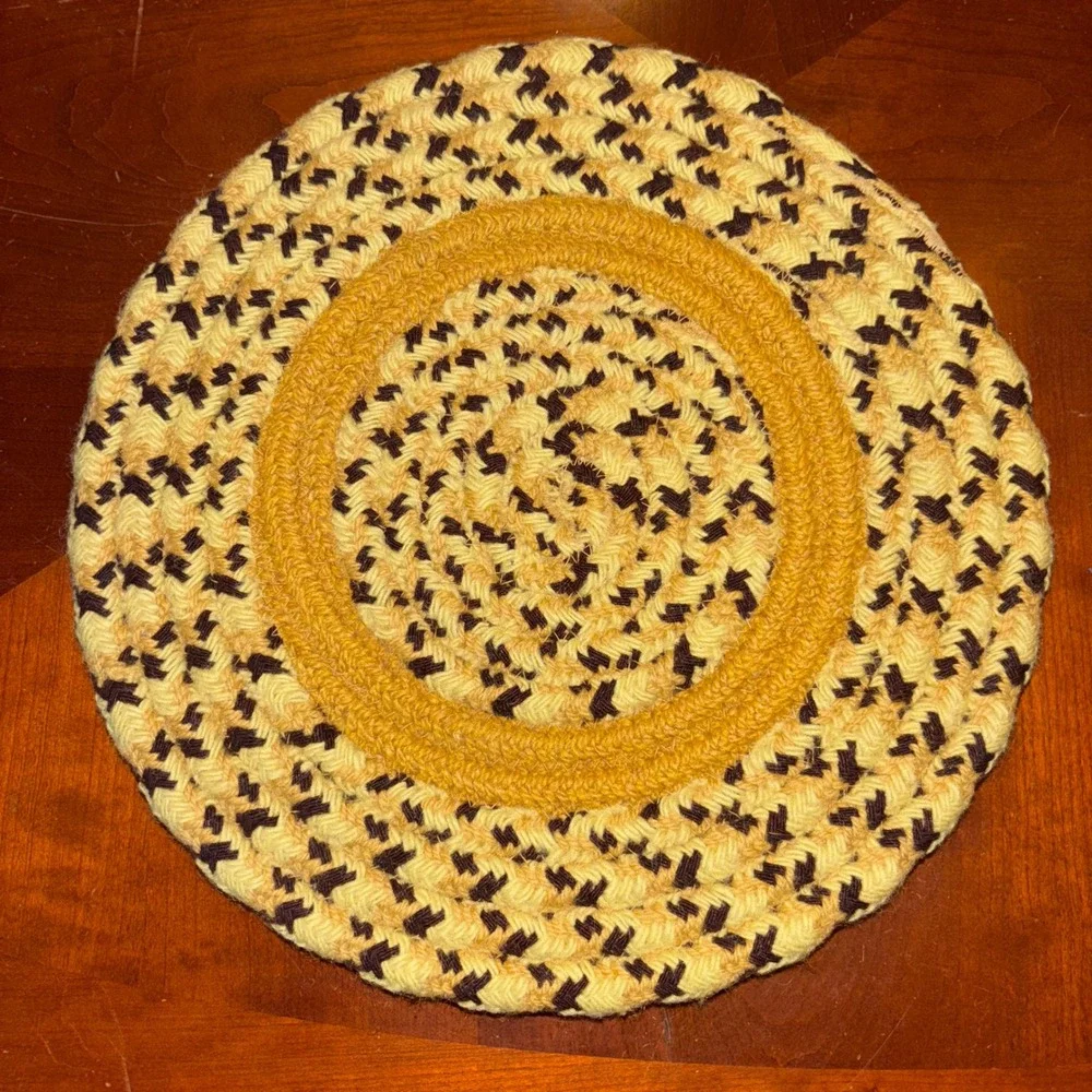 Braided‎ Round Placemats | Set of 5 | Yellow Brown | Kitchen Table Decor